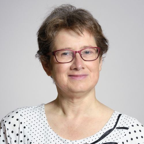 Portrait von Irene Ofteringer